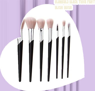 Blush applicator